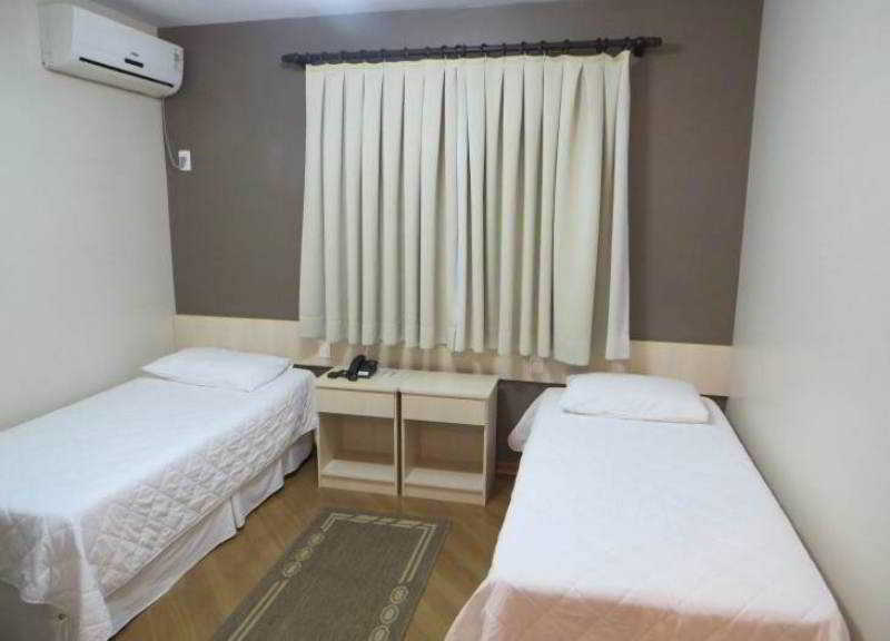 Hotel Abib イラティ エクステリア 写真